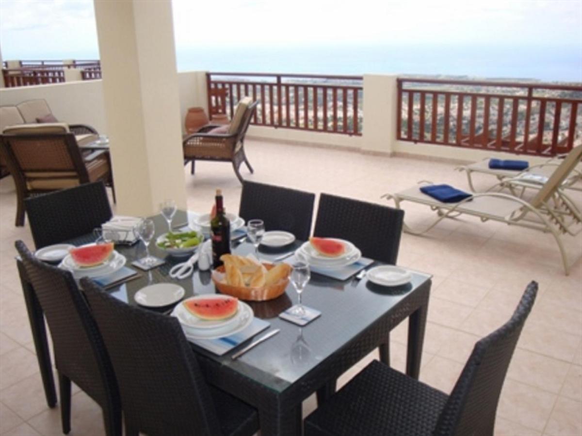 First Floor 2 Bedroom Apartment, Large Balcony, Amazing Sea Views, Communal Pool Пейя Экстерьер фото